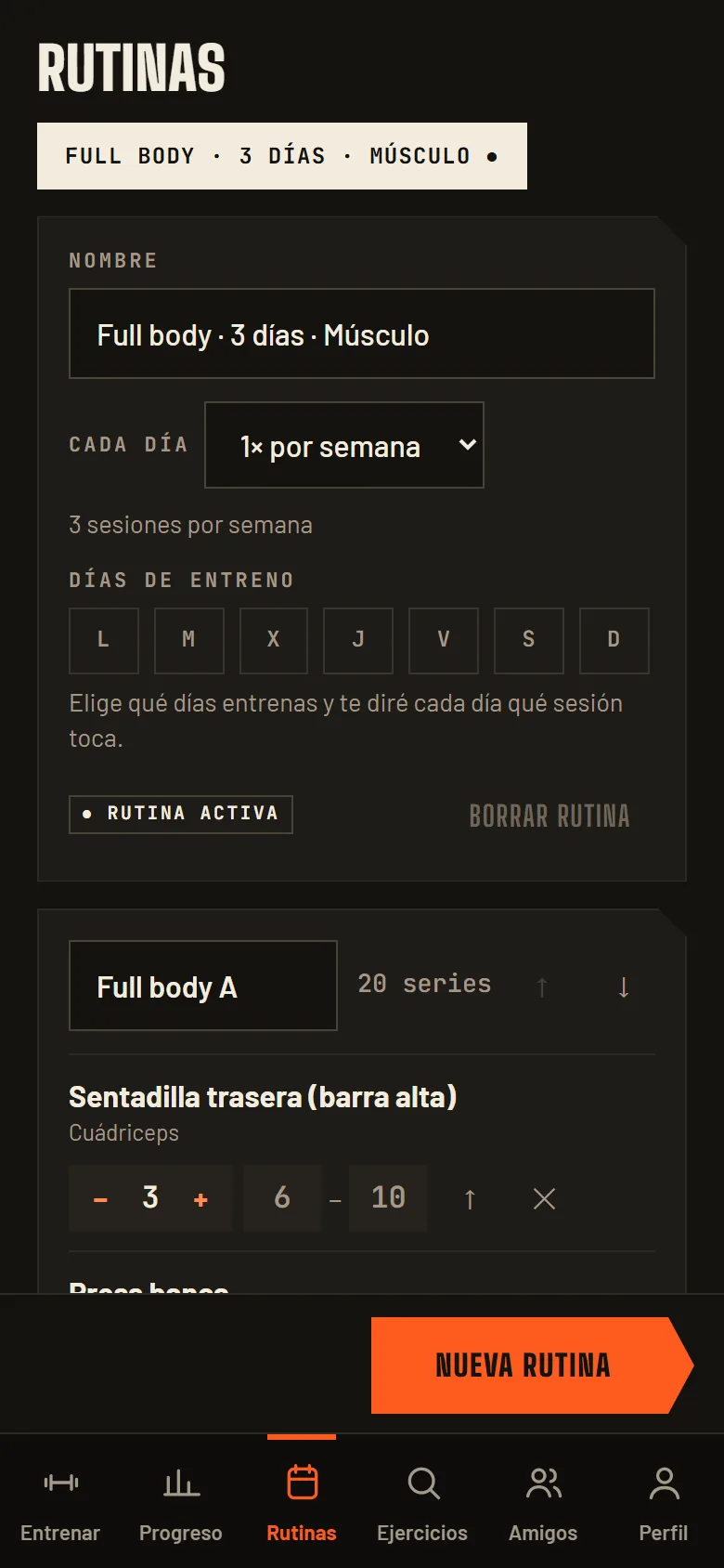 Pantalla Rutinas: rutina full body de 3 días con sus ejercicios, series y repeticiones